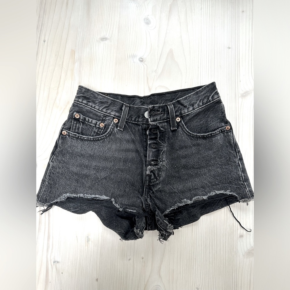Levi’s shorts